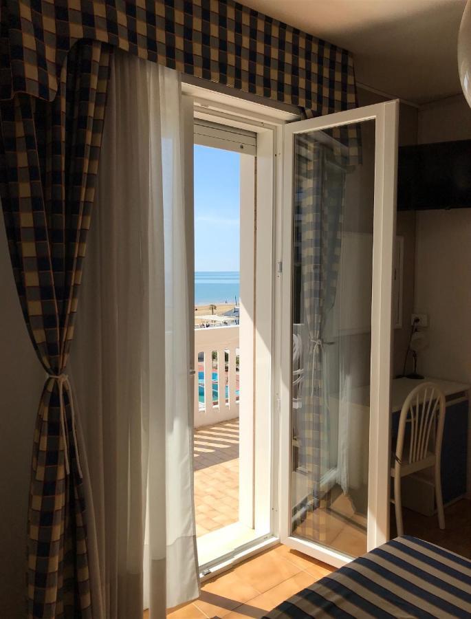 Hotel Riviera Lido di Jesolo Exterior photo