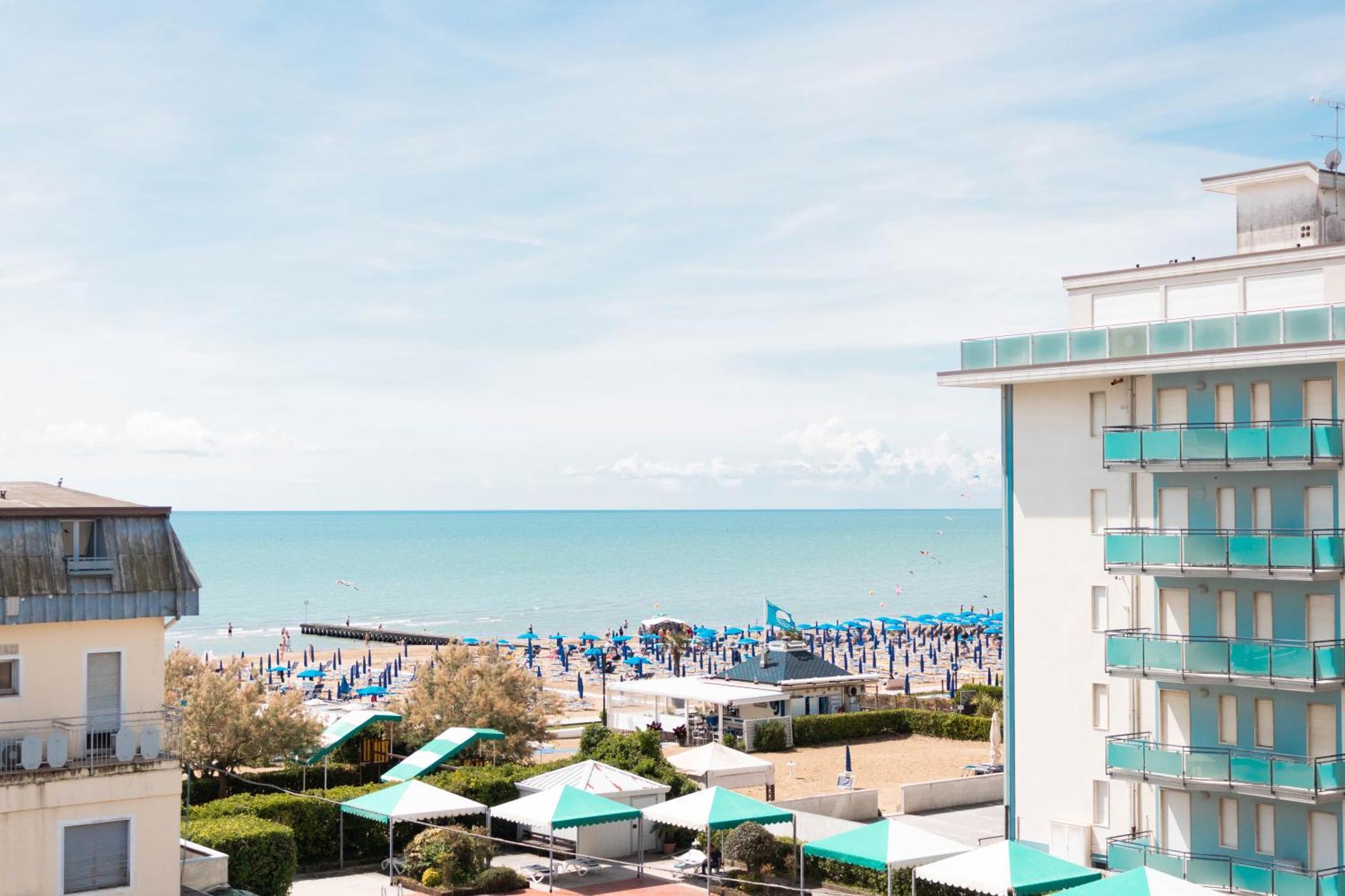Hotel Riviera Lido di Jesolo Exterior photo
