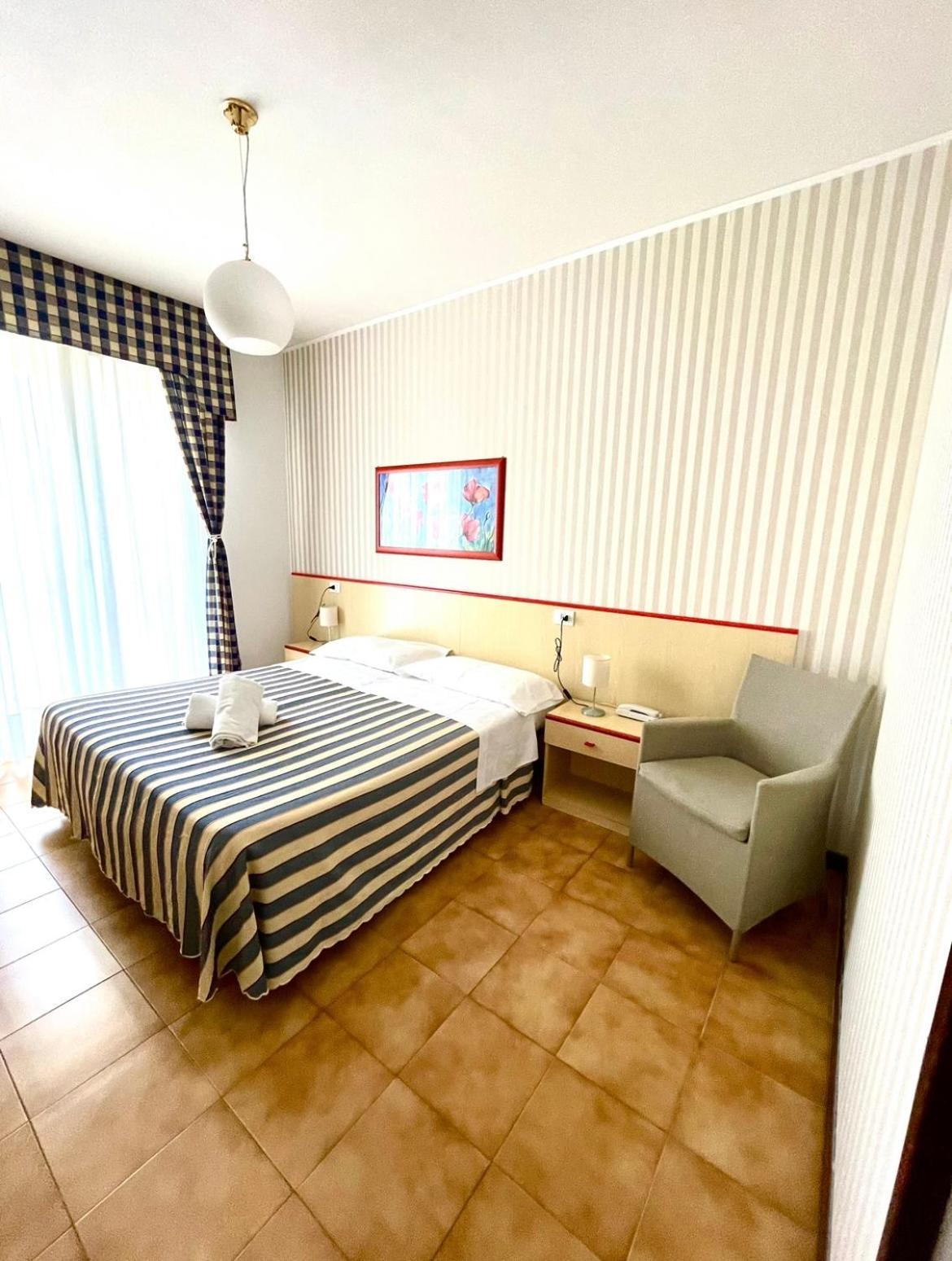Hotel Riviera Lido di Jesolo Exterior photo