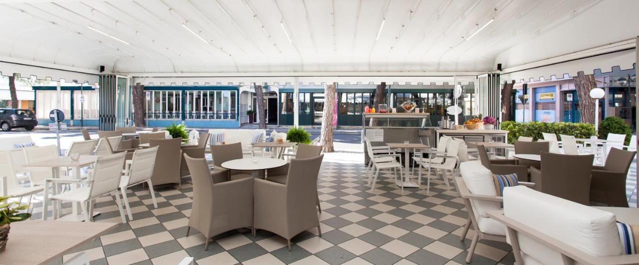 Hotel Riviera Lido di Jesolo Exterior photo